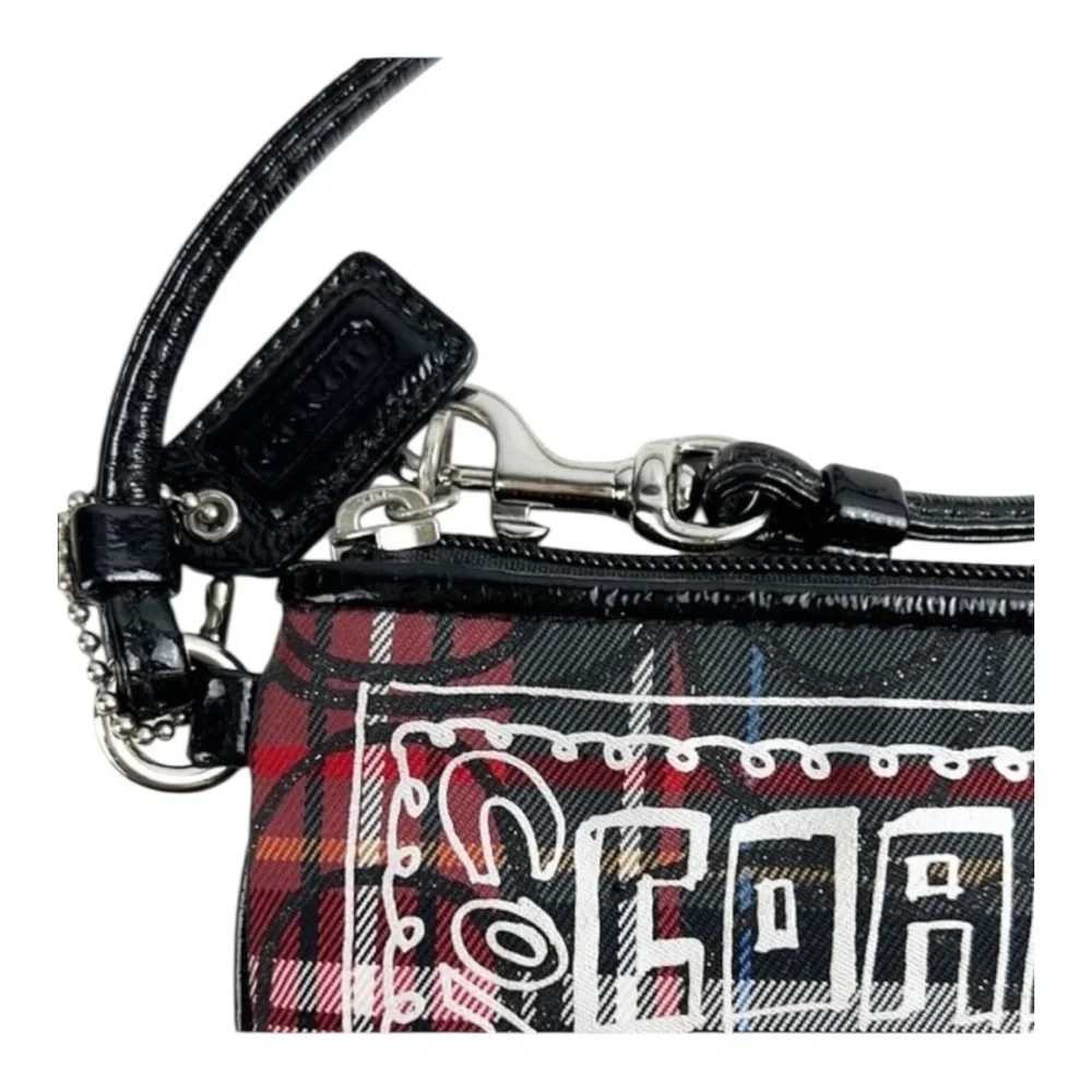Coach Poppy Tartan Plaid Wristlet Black Red  Graffiti Patent Leather Y2K Vintage